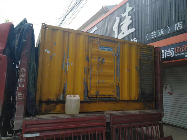 山阳发电机组功率与使用时间之间的关系
